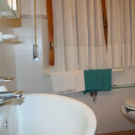 Homestay Casa Groppino Monteroni d'Arbia